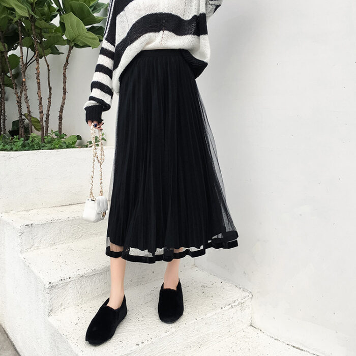 Mid length Net-Velvet Pleated Skirt (Black)