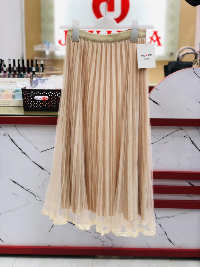 Mid length Net-Velvet Pleated Skirt ( Apricot) - Image 2