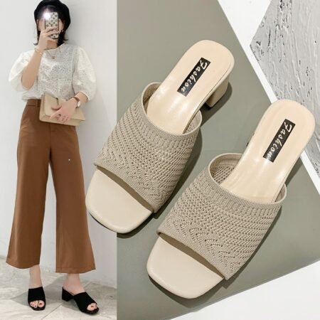 New Korean Style Fish Mouth Flying Woven Sandals (Off White)