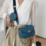 New Bmbroidery Thread Wide Shoulder Strap Single Chain Armpit Bag (Deep Blue)