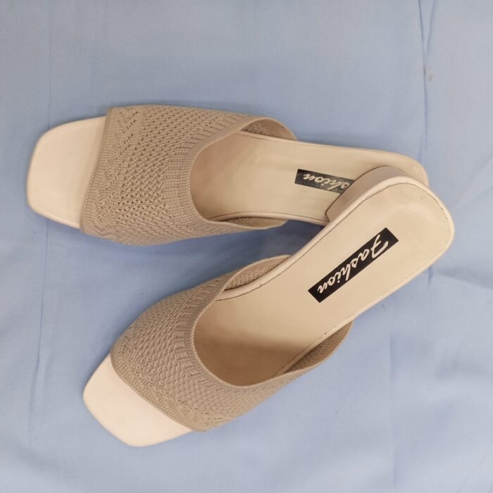 New Korean Style Fish Mouth Flying Woven Sandals (Off White) - Image 2