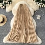 Women's 2026 Spring New Arrival Polka Dot Pleated Skirt with Wavy Hem - Light Brown